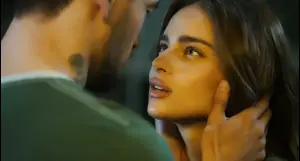 בגלל דניאל פרץ? נועה קירל הוחלפה בכפילה בסצנות אינטימיות