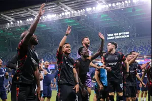 كوجوك بعد 2:5: "لا يبدو أنك تحسب. نحن لا نتعطل