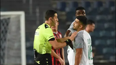 מוחמד אבו פאני, פרנזי פיירו שחקני מכבי חיפה מתלוננים בפני השופט אביעד שילוח. ברני ארדוב