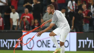 דניאל סונדגרן שחקן מכבי חיפה. ברני ארדוב