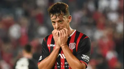 גיא בדש שחקן הפועל ירושלים. ברני ארדוב