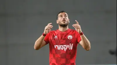 שחקן הפועל באר שבע תומר חמד. ברני ארדוב