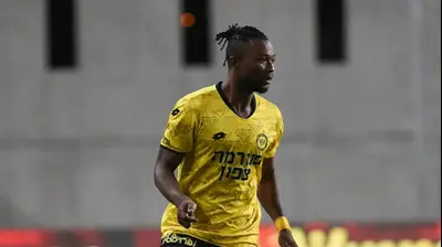 פטריק טוומאסי שחקן מכבי נתניה. ברני ארדוב