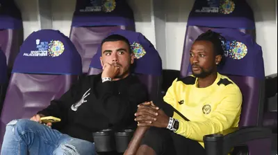 שחקני מכבי נתניה פטריק טוומאסי, איתן אזולאי. ברני ארדוב