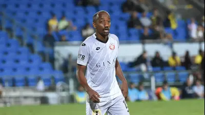 מנשה זלקה, שחקן הפועל חדרה. ברני ארדוב