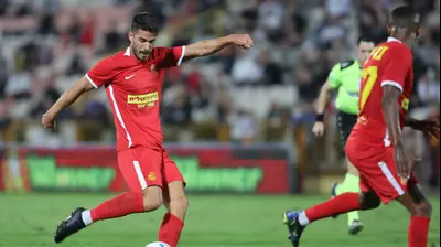 שחקן מ.ס. אשדוד נאור סבג. לירון מולדובן 