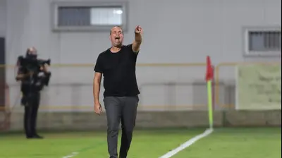 מאמן מ.ס. אשדוד, רן בן שמעון. לירון מולדובן 