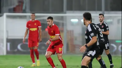 שחקן מ.ס. אשדוד ז'ורדן סבן. לירון מולדובן 