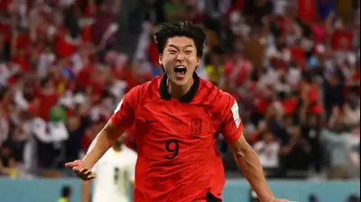 צ'ו גואה-סונג שחקן נבחרת דרום קוריאה חוגג שער. רויטרס