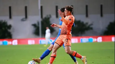 יוני סטויאנוב שחקן סקציה נס ציונה. קובי אליהו