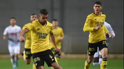 רז שלמה, שחקן מכבי נתניה. ברני ארדוב