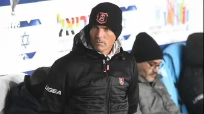 זיו אריה, מאמן הפועל ירושלים. ברני ארדוב