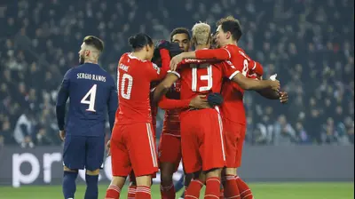 שחקני באיירן מינכן חוגגים שער מול פריז סן ז'רמן. רויטרס