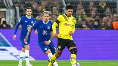 ג'וד בלינגהאם בורוסיה דורטמונד לצד אנסו פרננדס צ'לסי. GettyImages