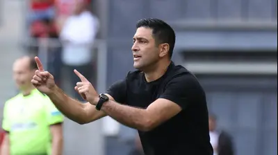 מאמן הפועל באר שבע אליניב ברדה. דני מרון