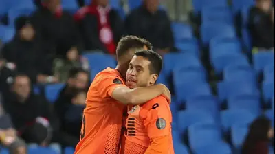 שחקן סקציה נס ציונה כריסטיאן באטוקיו. ברני ארדוב