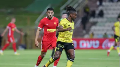 אביב אברהם מכבי נתניה. לירון מולדובן 