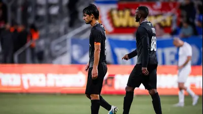 רועי קהת עירוני קרית שמונה מאוכזב. מאור אלקסלסי