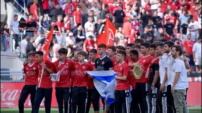 קבוצת נערים ג', הפועל תל אביב. אריאל שלום