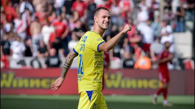 לוקאס שפנדלהופר שחקן מכבי בני ריינה חוגג שער. אריאל שלום