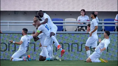 שחקני עירוני קרית שמונה חוגגים. אריאל שלום