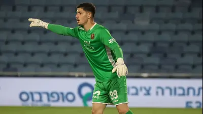 עומר קבילו, שוער הפועל ירושלים. ברני ארדוב