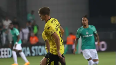 דניס קוליקוב שחקן מכבי נתניה. ברני ארדוב