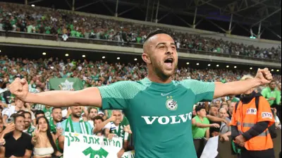 דיא סבע שחקן מכבי חיפה. ברני ארדוב