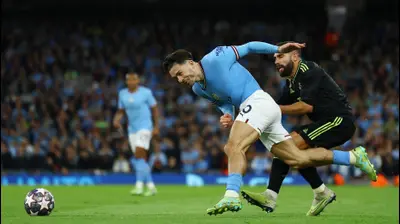 דני קרבחאל ריאל מדריד מול ג'ק גריליש מנצ'סטר סיטי. רויטרס