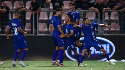 שחקני בני סכנין חוגגים. מאור אלקסלסי