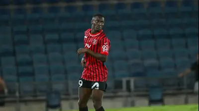 קאפיטה שחקן הפועל ירושלים. ברני ארדוב