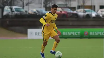 דן ביטון, שחקן מכבי תל אביב. מכבי תל אביב,אתר רשמי