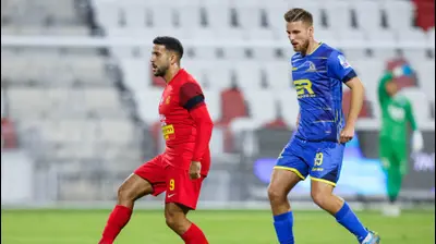 שחקן מ.ס. אשדוד שלו הרוש מול שחקן מכבי בני ריינה מארק קוסטה. מאור אלקסלסי