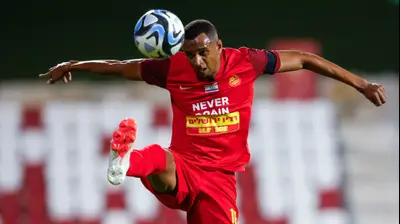 שחקן מ.ס. אשדוד זוהר זסנו. מאור אלקסלסי