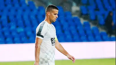 עידו לוי שחקן הפועל חדרה מאוכזב. קובי אליהו