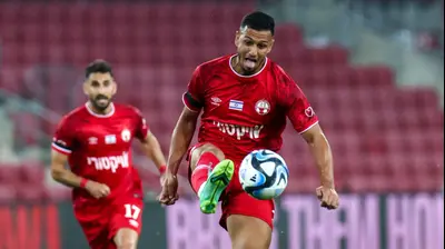 אילון אלמוג הפועל באר שבע. דני מרון