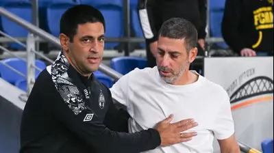 רן קוז'וך עם אליניב ברדה, מאמני מכבי נתניה והפועל באר שבע. ברני ארדוב