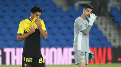 רז כרמי, גיא מזרחי, שחקני מכבי נתניה. ברני ארדוב