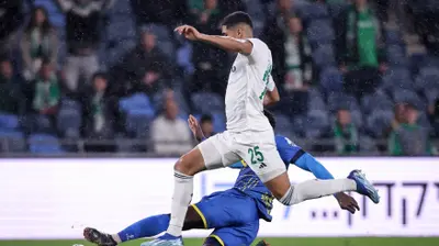 ענאן חלאילי שחקן מכבי חיפה. מאור אלקסלסי