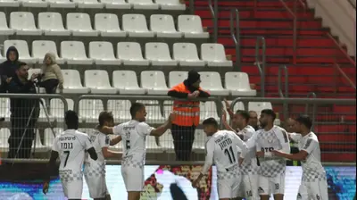 שחקני הפועל חדרה חוגגים. שלומי גבאי