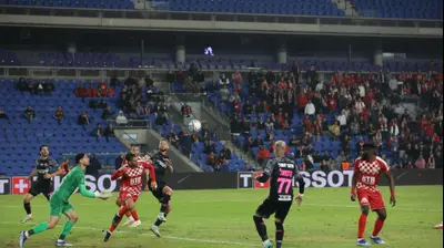 גיא הרמן שוער הפועל חדרה. שלומי גבאי