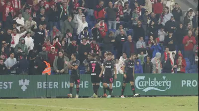 שחקני הפועל באר שבע חוגגים. שלומי גבאי