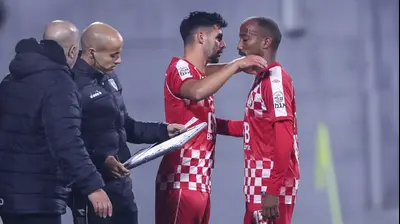 שחקן הפועל חדרה מנשה זלקה נפצע ויצא. מאור אלקסלסי