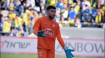 שוער בני סכנין מוחמד אבו ניל. אריאל שלום