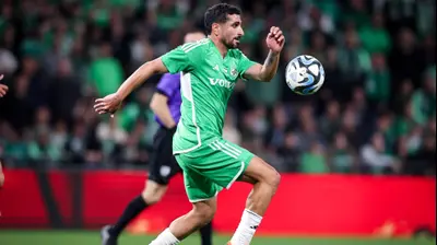 קני סייף שחקן מכבי חיפה. מאור אלקסלסי