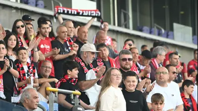 אוהדי הפועל חדרה. ברני ארדוב