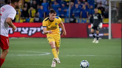 גבי קניקובסקי שחקן מכבי תל אביב. אריאל שלום