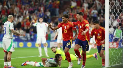 ריקרדו קלאפיורי, בלם נבחרת איטליה אחרי שכבש שער עצמי. GettyImages