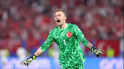 מרט גונוק שוער נבחרת טורקיה. GettyImages