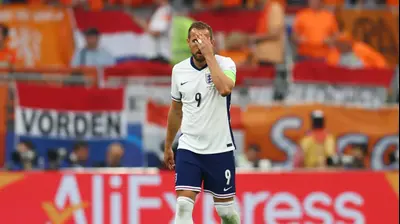 הארי קיין אנגליה מתוסכל. רויטרס